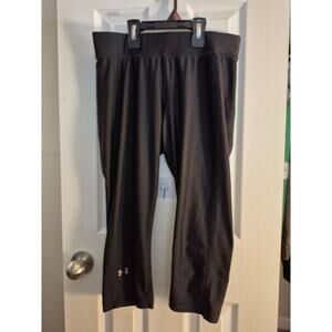 Under Armour Capri Leggings, Large